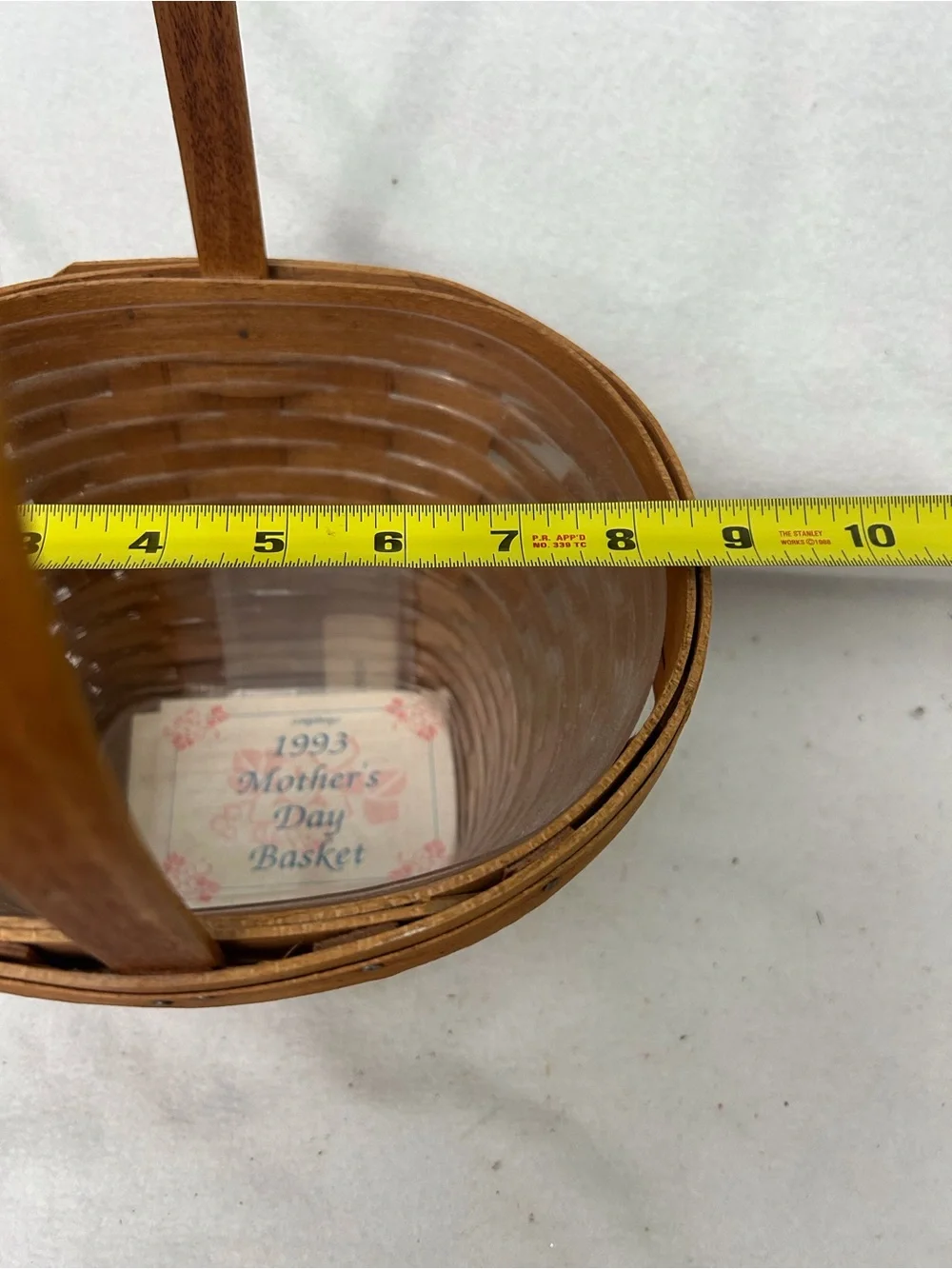 Longaberger 1993 Mother’s Day Basket with plastic liner